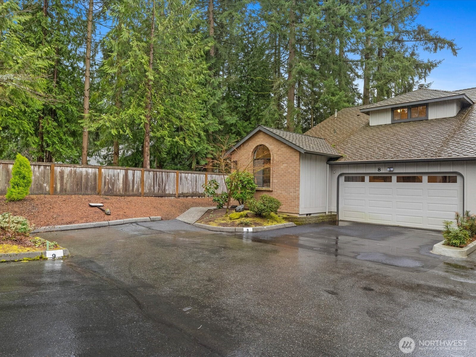 14300 Trillium Blvd SE #8, Mill Creek, WA 98012