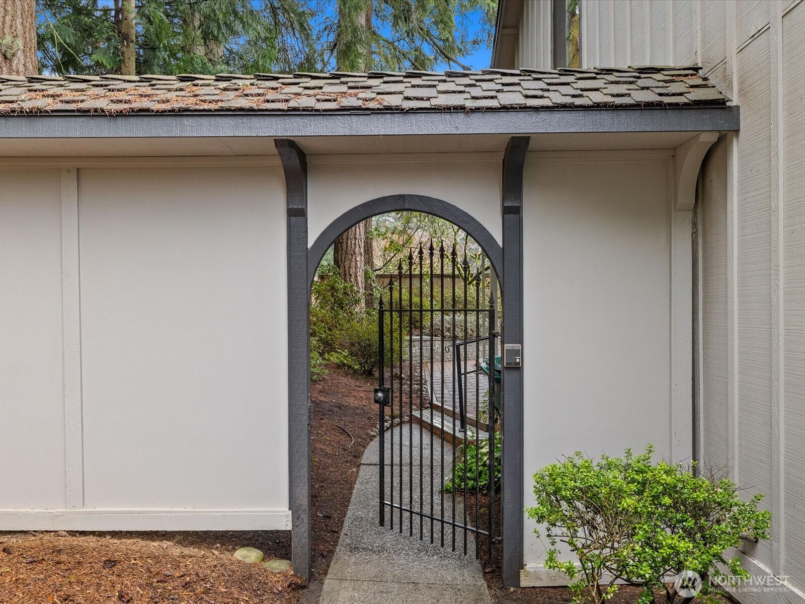 14300 Trillium Blvd SE #8, Mill Creek, WA 98012