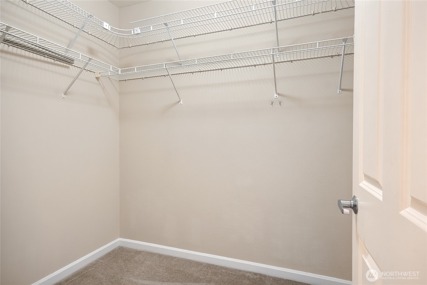 1000 Aurora Avenue N #310, Seattle, WA 98109-4177