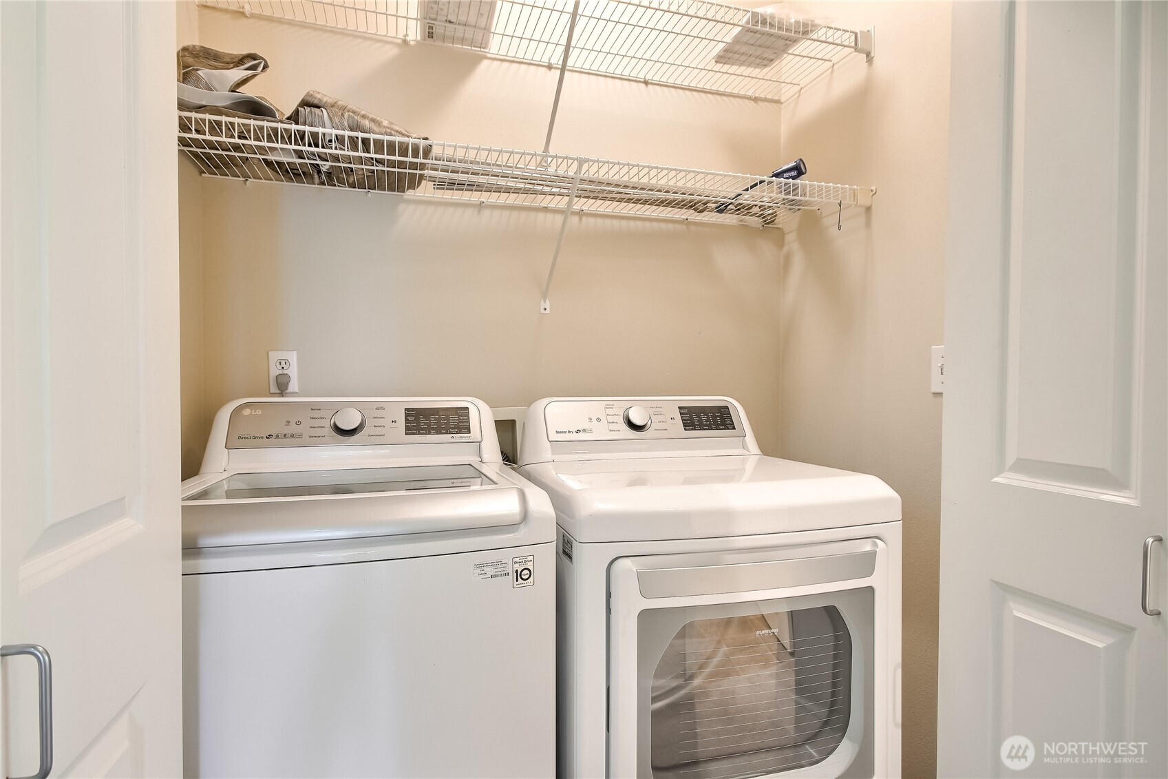 1000 Aurora Avenue N #310, Seattle, WA 98109-4177