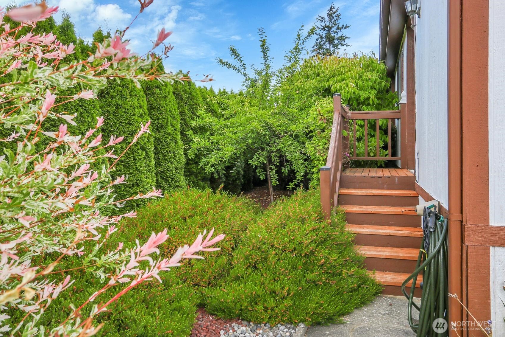 1427 100th Street SW #160, Everett, WA 98204-1107