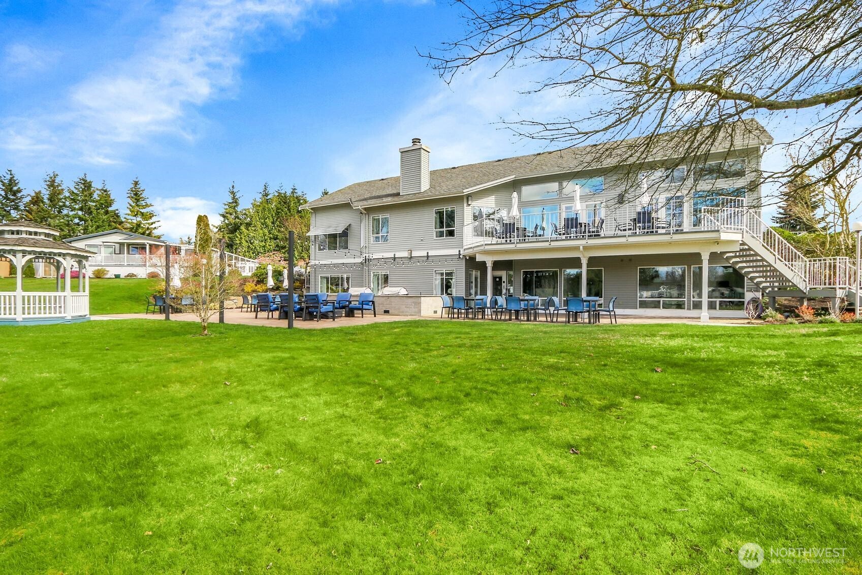 1427 100th Street SW #160, Everett, WA 98204-1107