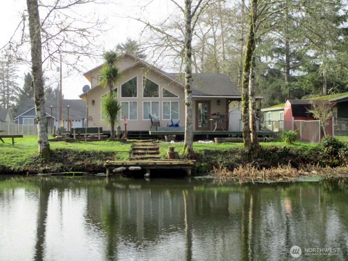 950 Falls of Clyde Loop SE, Ocean Shores, WA 98569