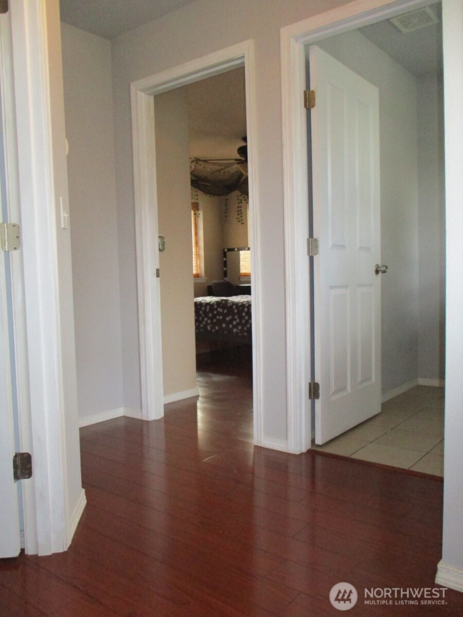 950 Falls of Clyde Loop SE, Ocean Shores, WA 98569