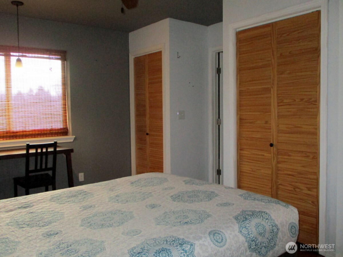 950 Falls of Clyde Loop SE, Ocean Shores, WA 98569