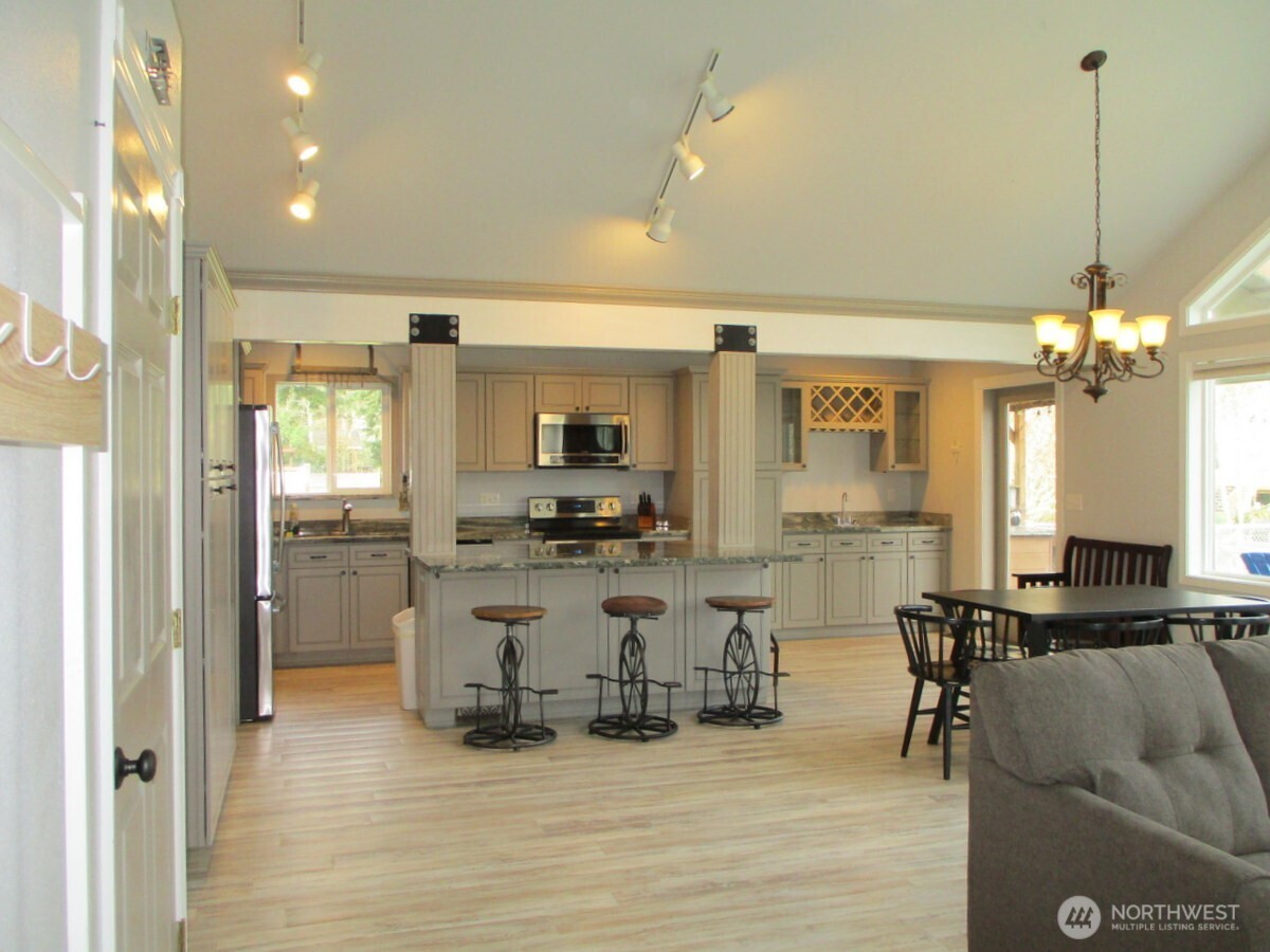 950 Falls of Clyde Loop SE, Ocean Shores, WA 98569