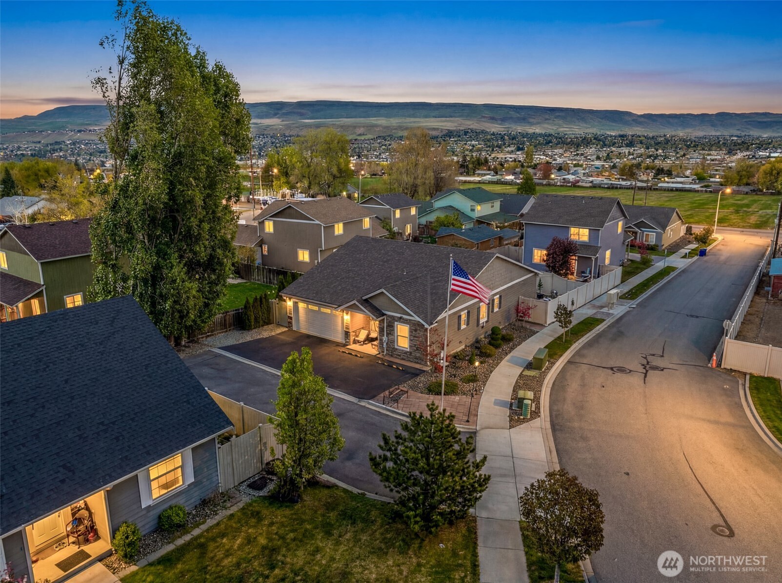 628 Craig Avenue , Wenatchee, WA 98801