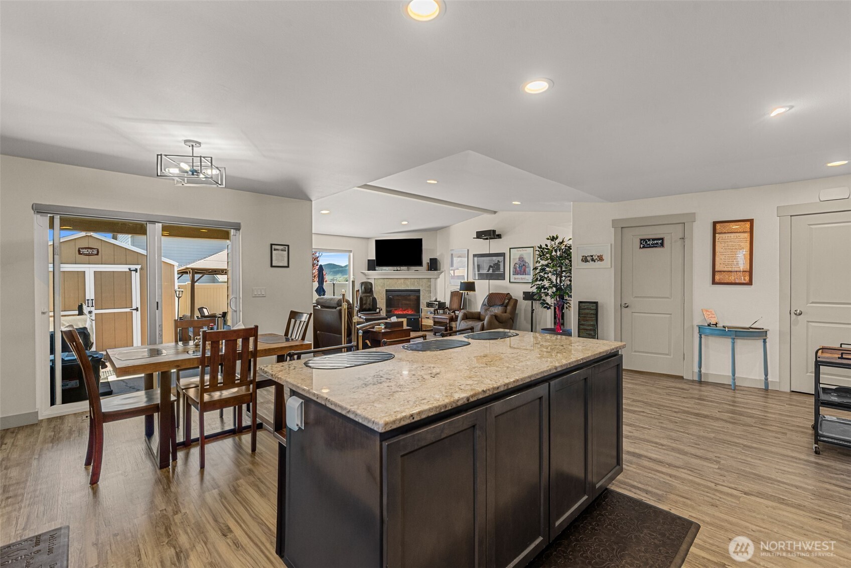 628 Craig Avenue , Wenatchee, WA 98801