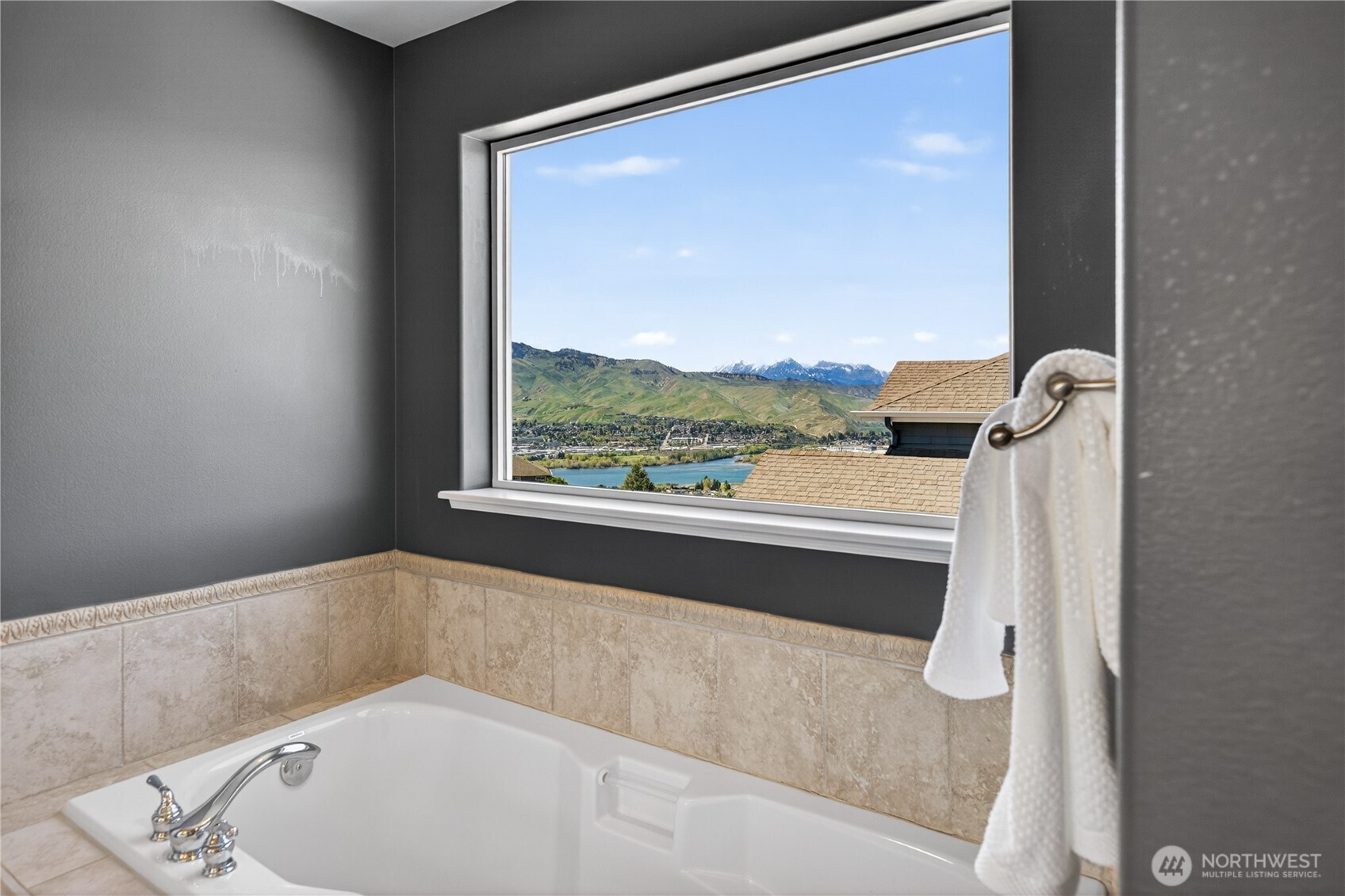 2620 Fancher Landing , East Wenatchee, WA 98802