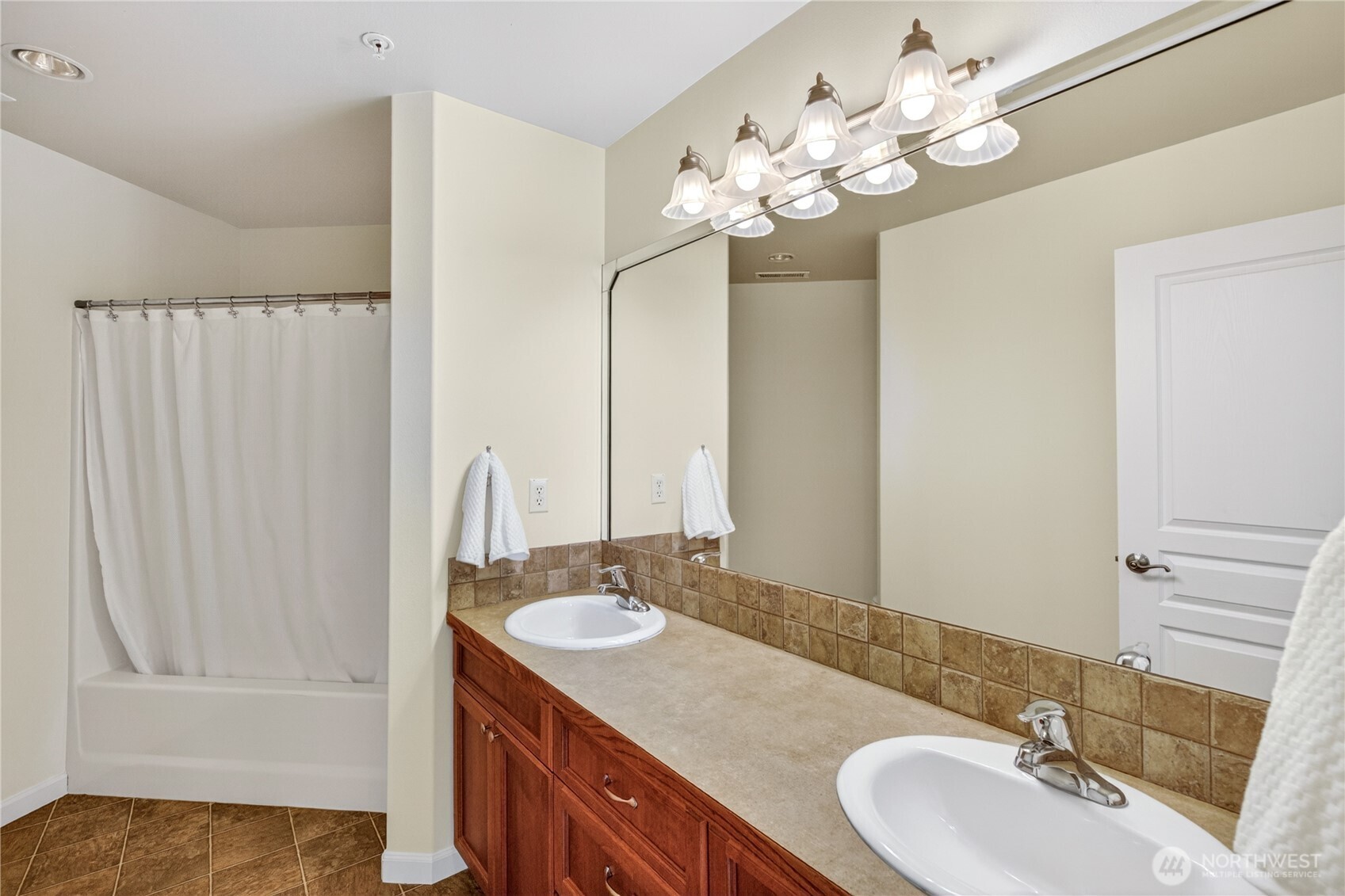 2620 Fancher Landing , East Wenatchee, WA 98802