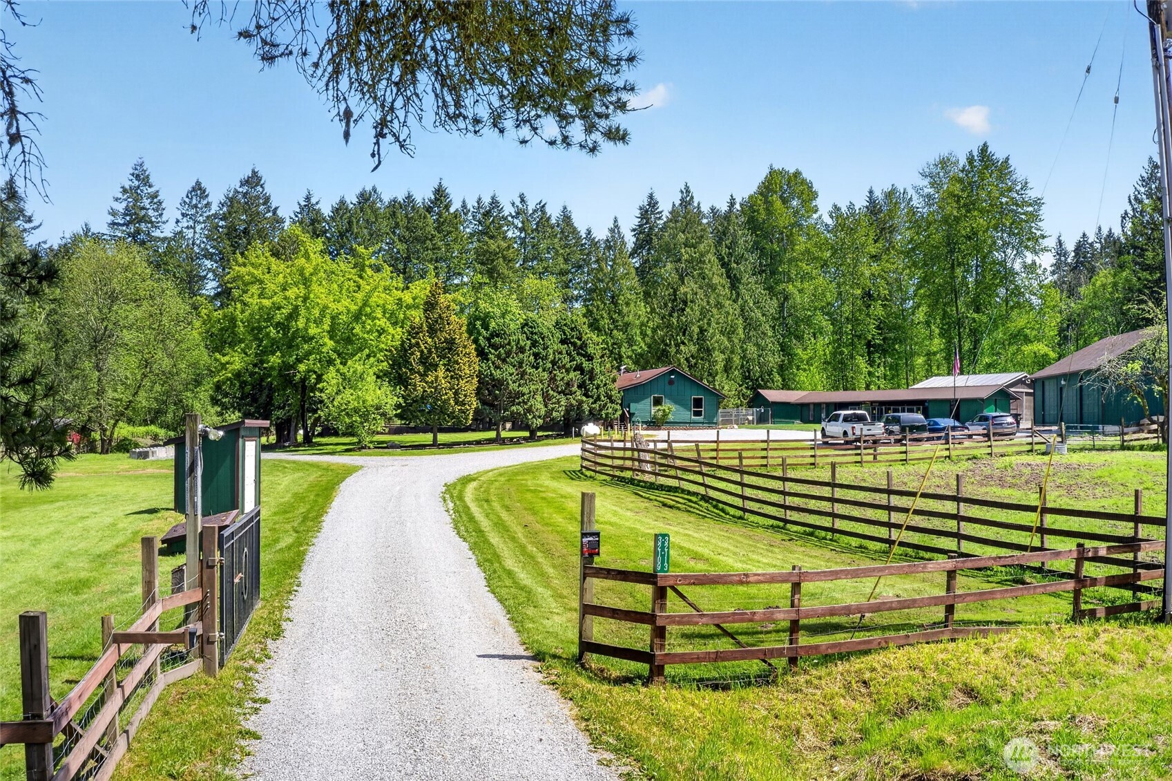 32113 98th Avenue E, Eatonville, WA 98328