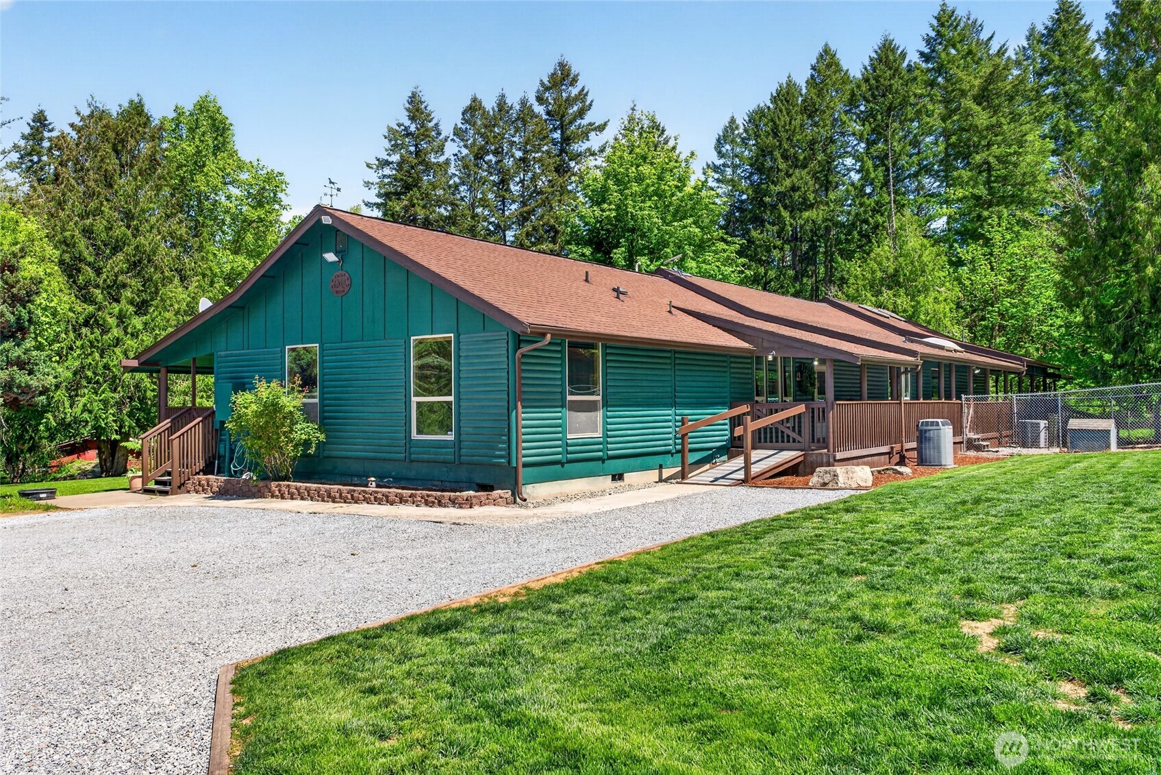 32113 98th Avenue E, Eatonville, WA 98328