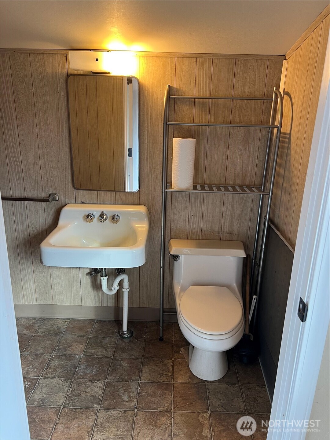 508 E First Street , Cle Elum, WA 98922