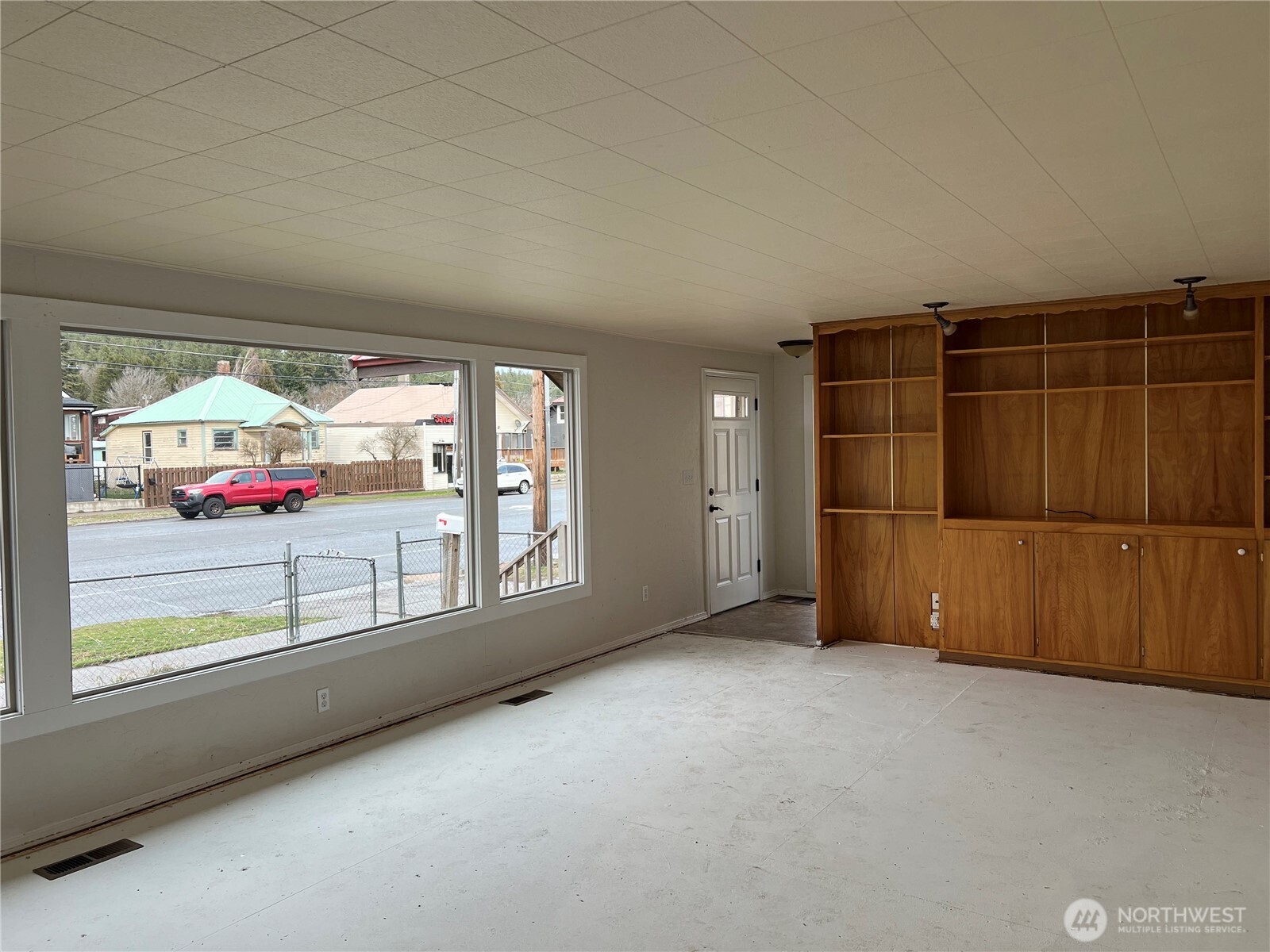 508 E First Street , Cle Elum, WA 98922