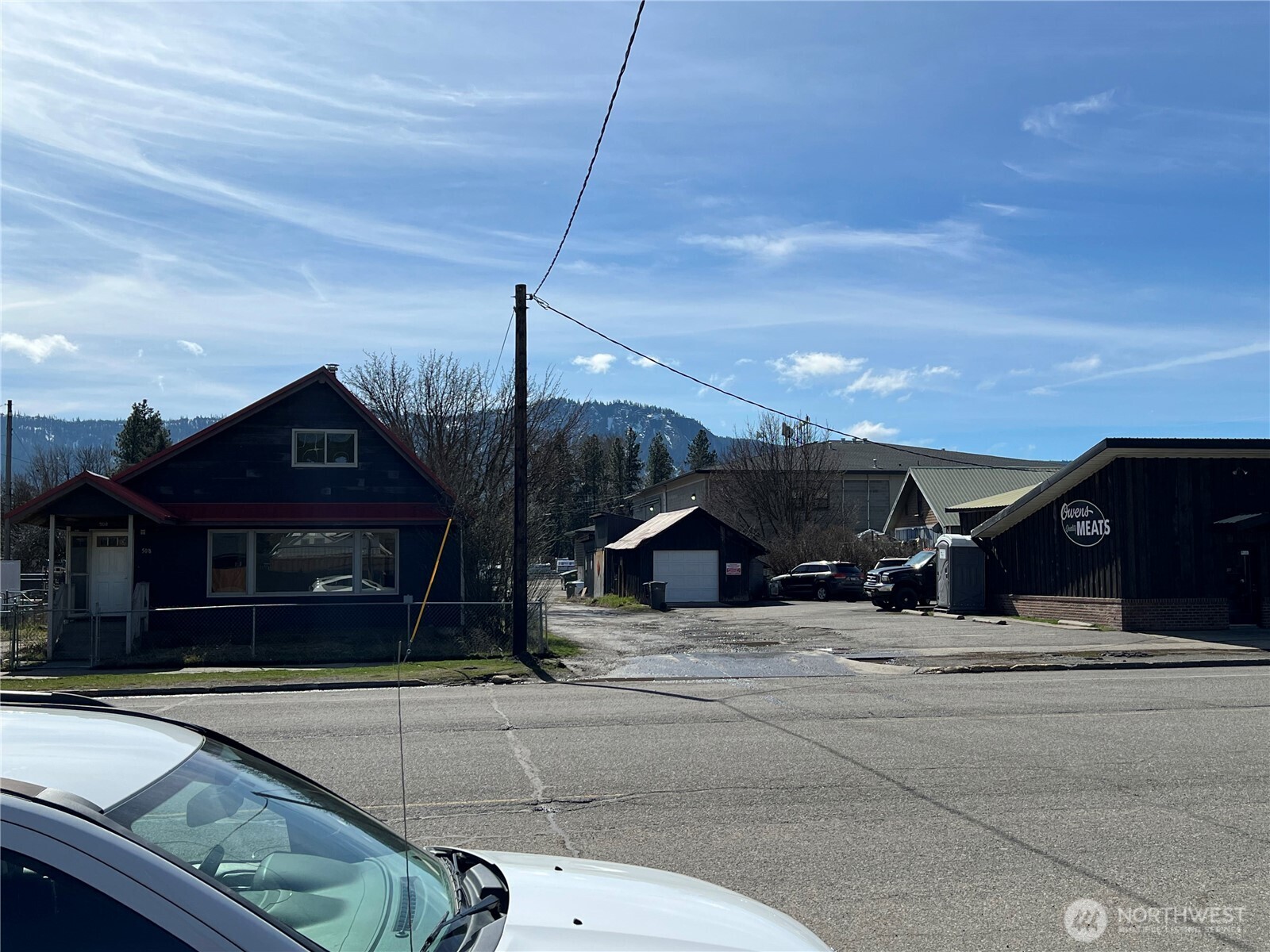 508 E First Street , Cle Elum, WA 98922