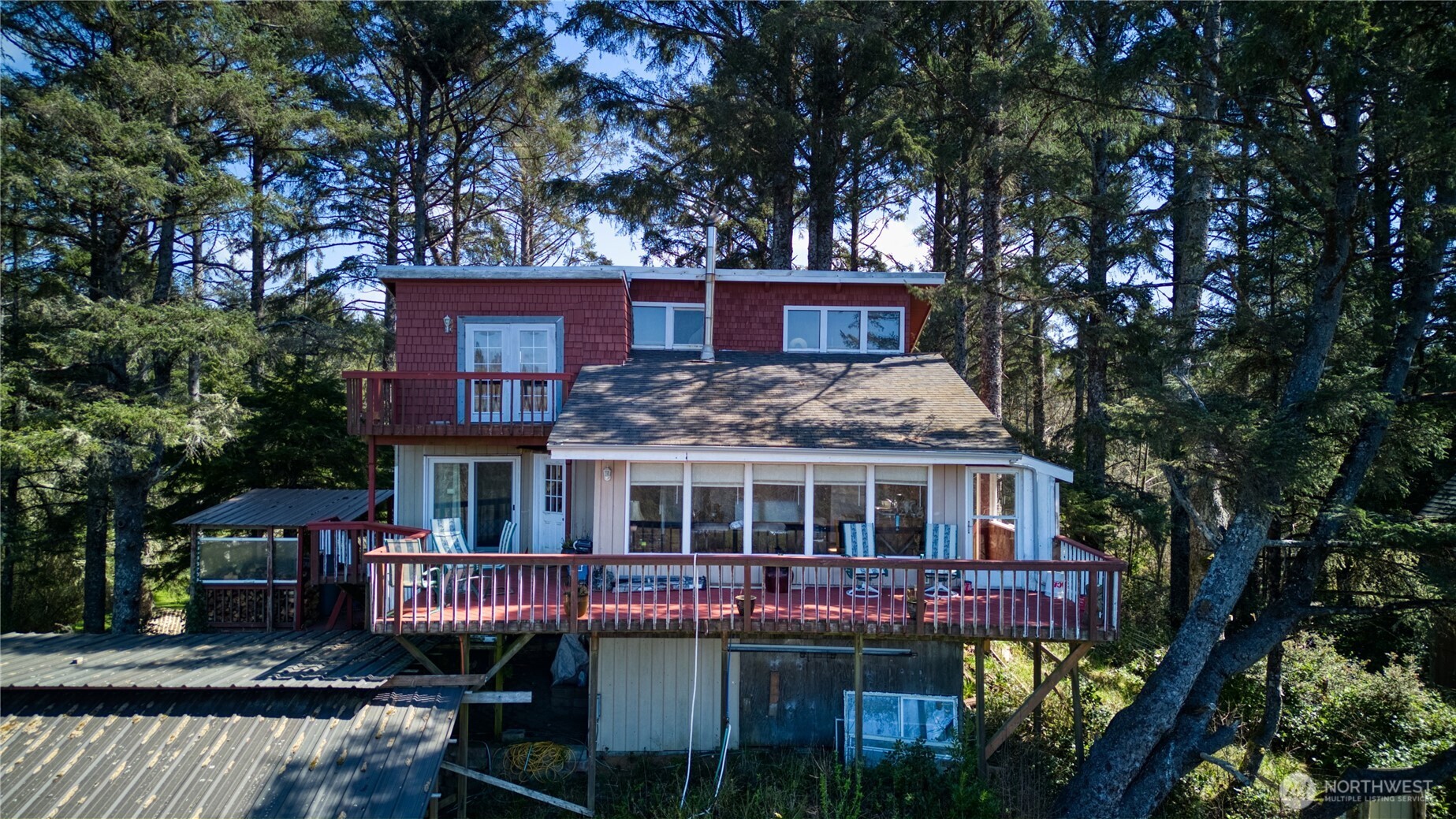 2543 State Route 109 , Ocean Shores, WA 98569