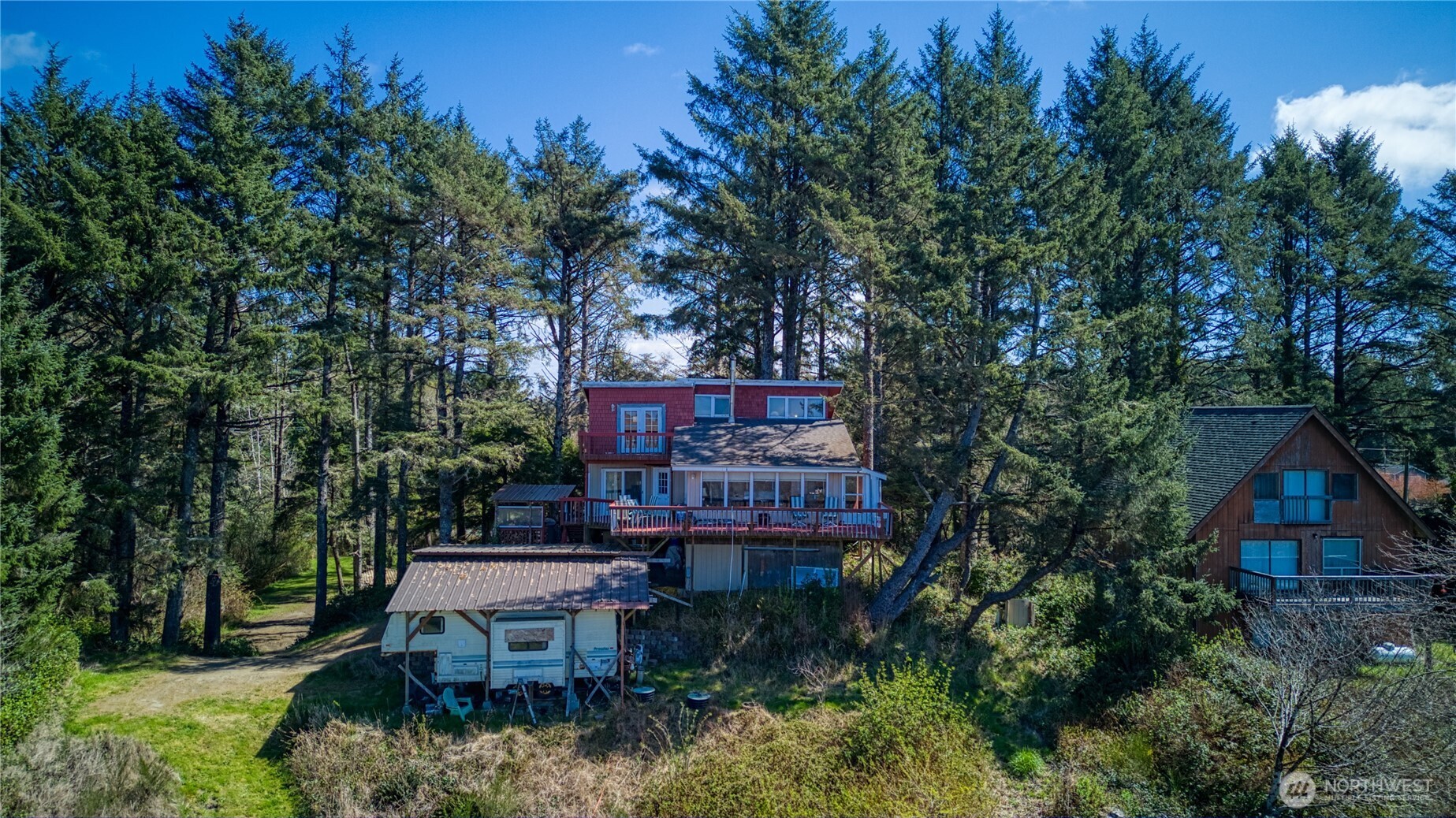 2543 State Route 109 , Ocean Shores, WA 98569