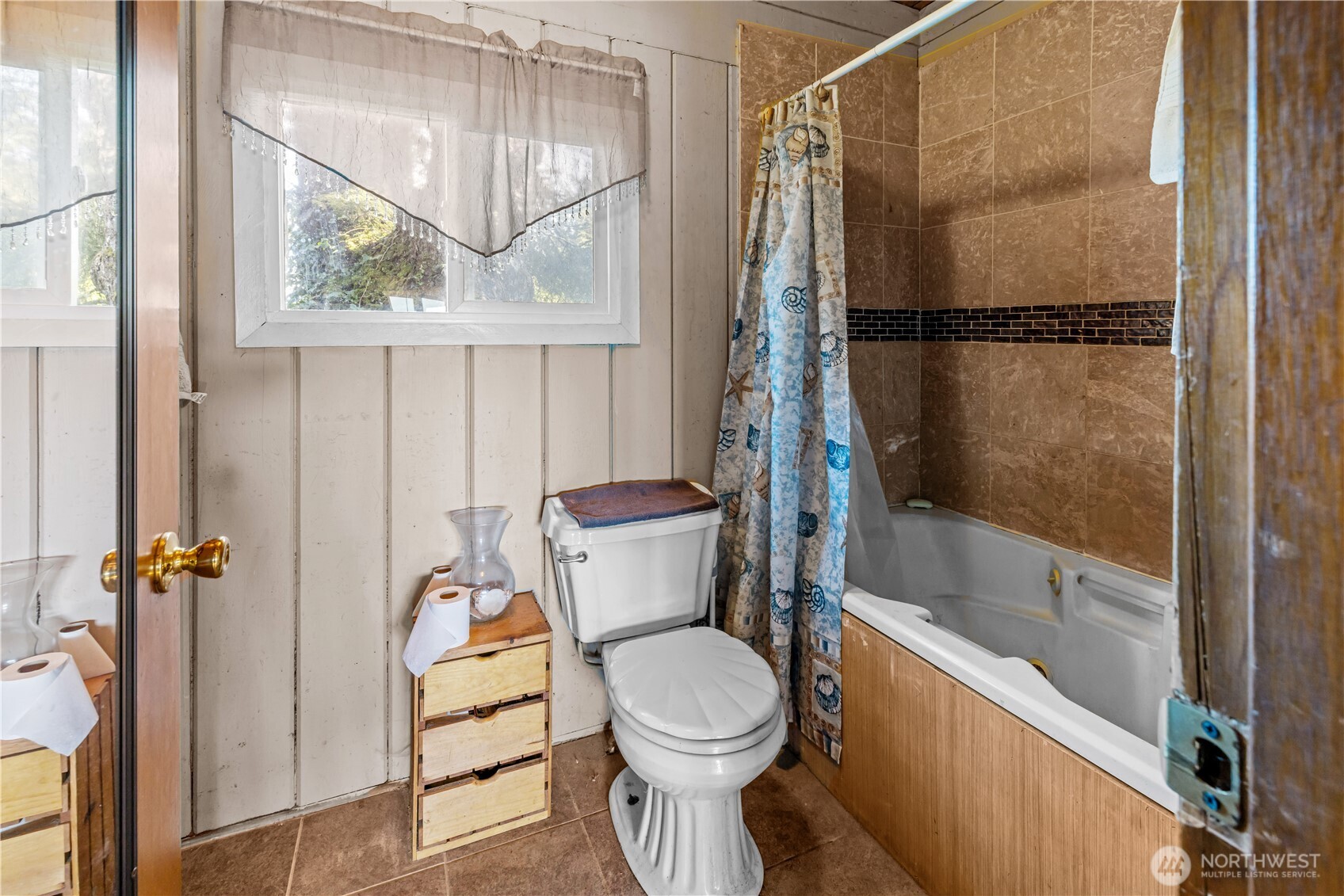 2543 State Route 109 , Ocean Shores, WA 98569