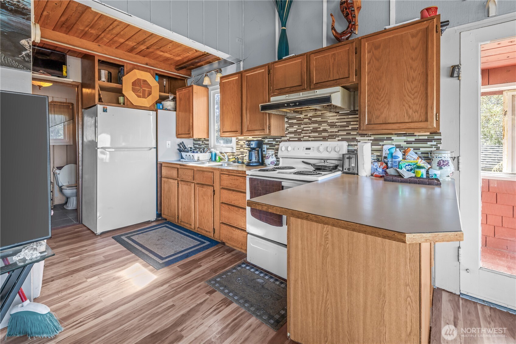 2543 State Route 109 , Ocean Shores, WA 98569