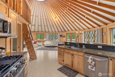 216 Eagle Peak Drive , Packwood, WA 98361 - Photo 15