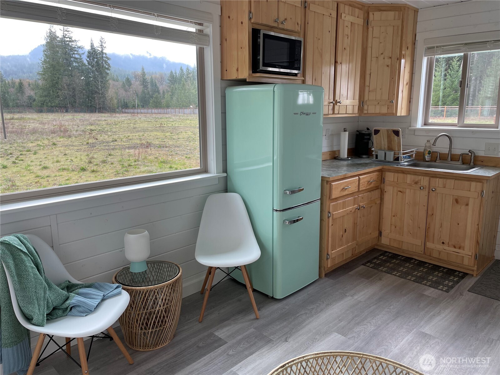 216 Eagle Peak Drive , Packwood, WA 98361