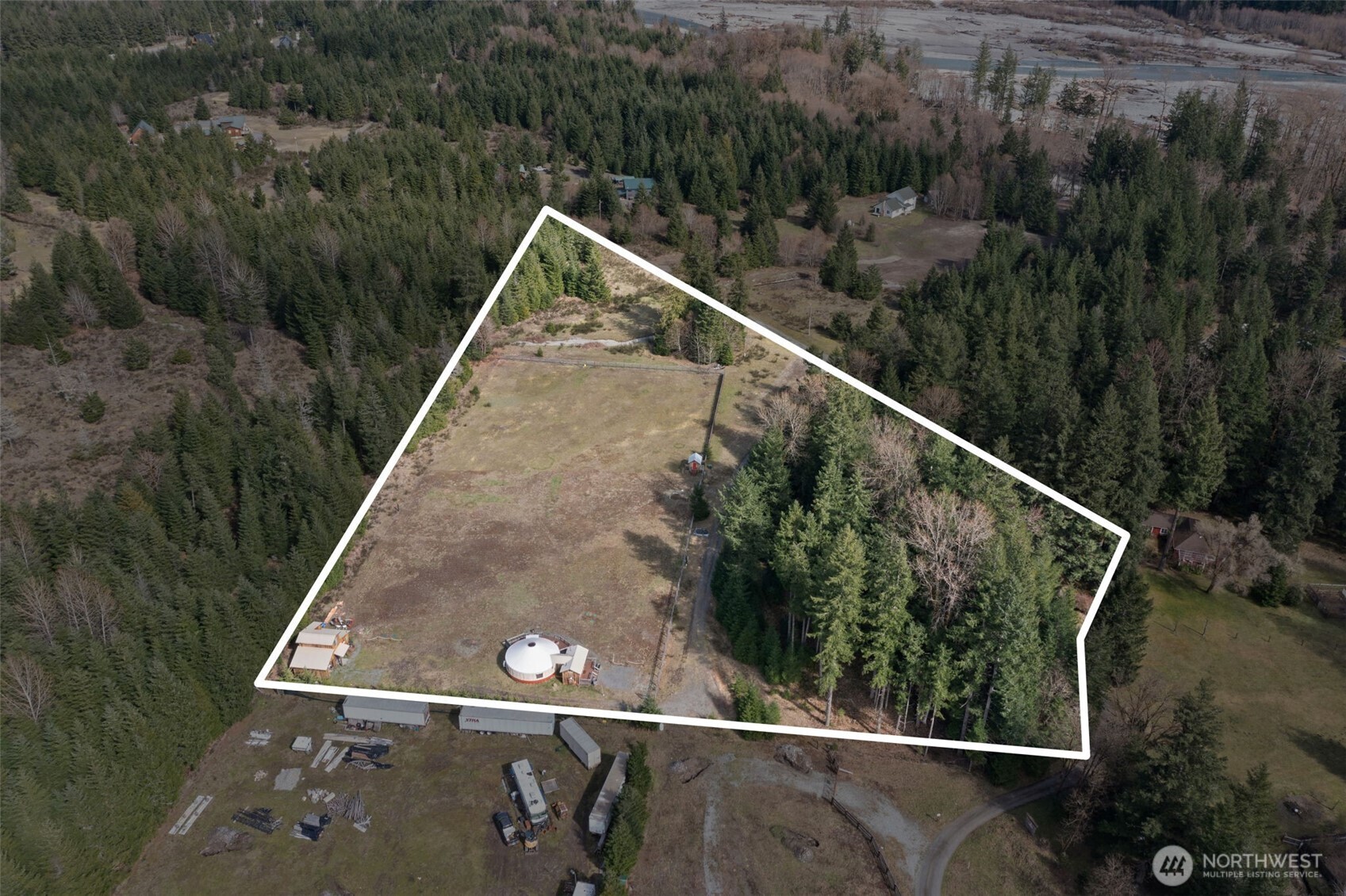 216 Eagle Peak Drive , Packwood, WA 98361