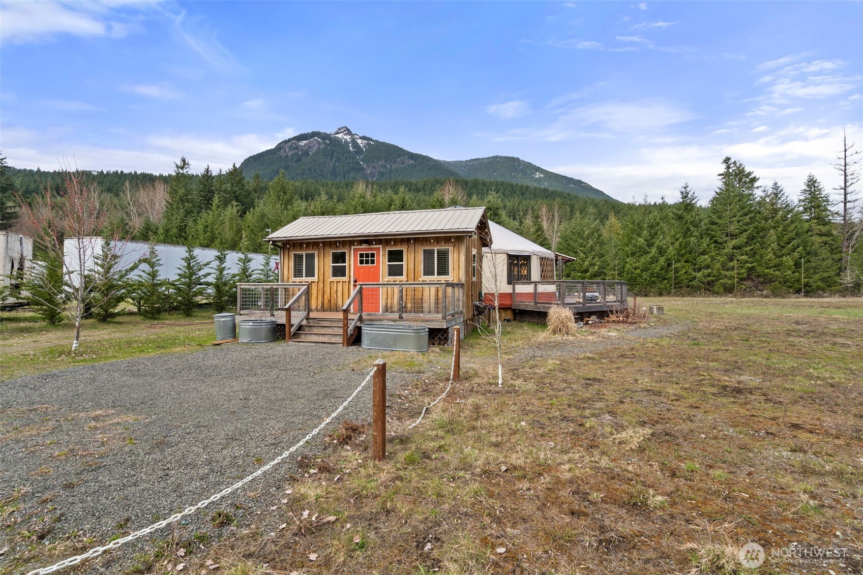216 Eagle Peak Drive , Packwood, WA 98361