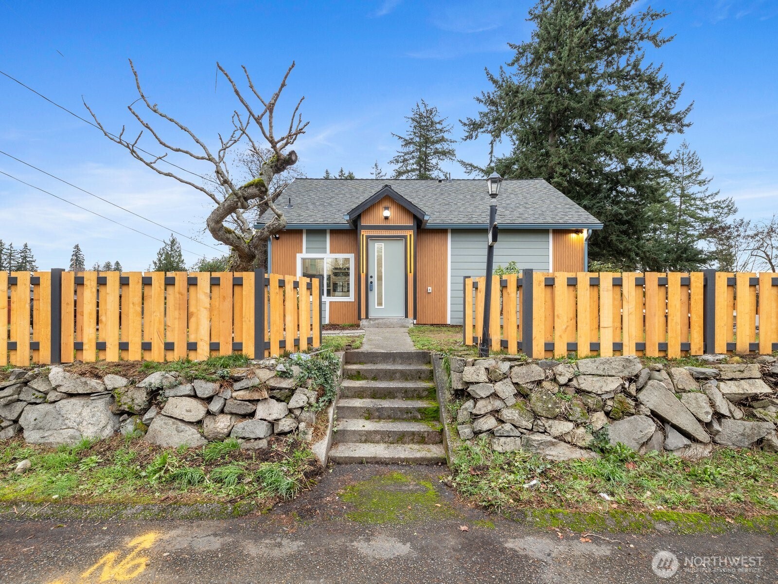 10101 Ainsworth Ave S , Tacoma, WA 98444