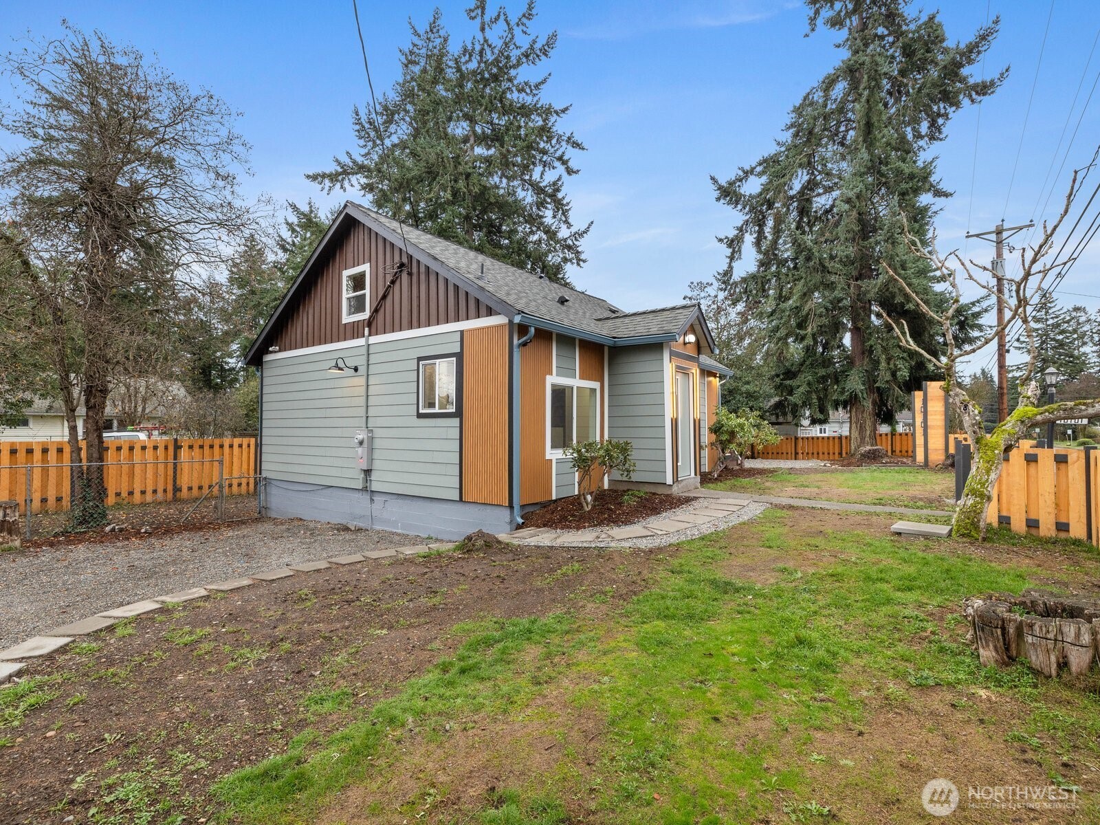10101 Ainsworth Ave S , Tacoma, WA 98444