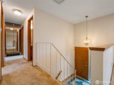 16526 116th Place SE, Renton, WA 98058 - Photo 4