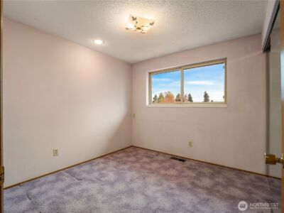 16526 116th Place SE, Renton, WA 98058 - Photo 10