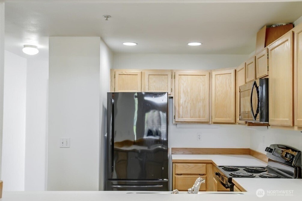 8515 244th Street SW #A2, Edmonds, WA 98026