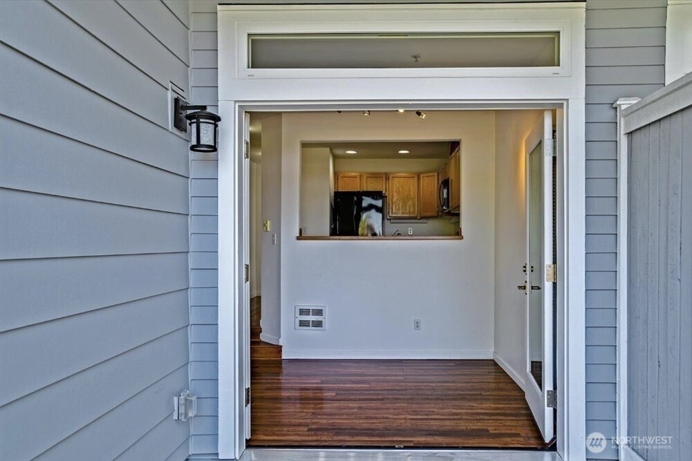 8515 244th Street SW #A2, Edmonds, WA 98026