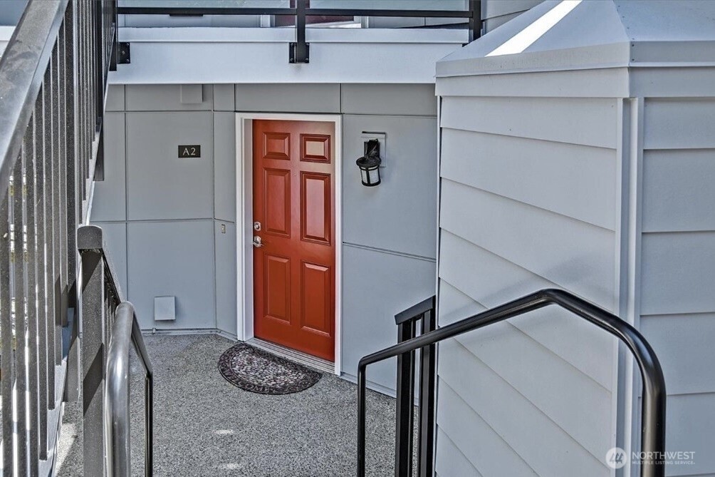 8515 244th Street SW #A2, Edmonds, WA 98026