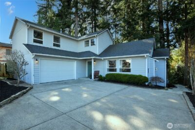 5726 East Drive , Everett, WA 98203