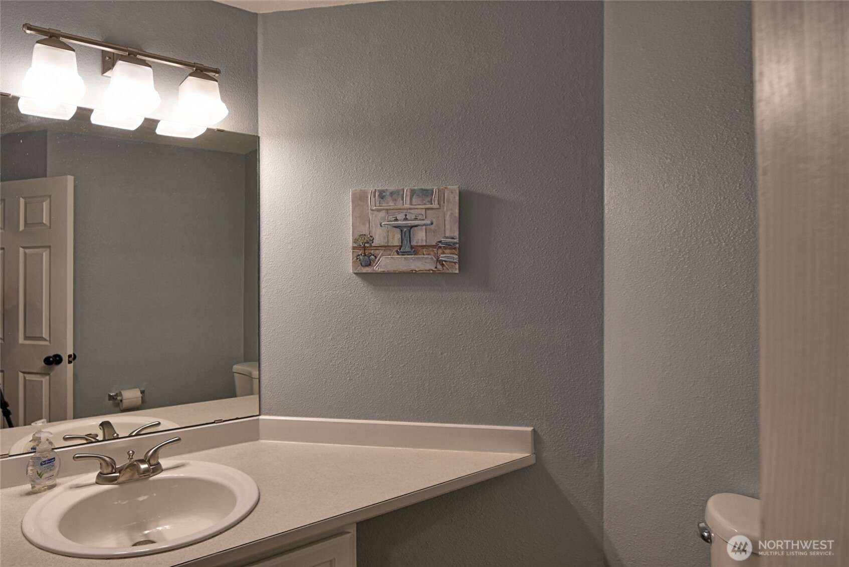 5726 East Drive , Everett, WA 98203