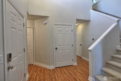 5726 East Drive , Everett, WA 98203 - Photo 6