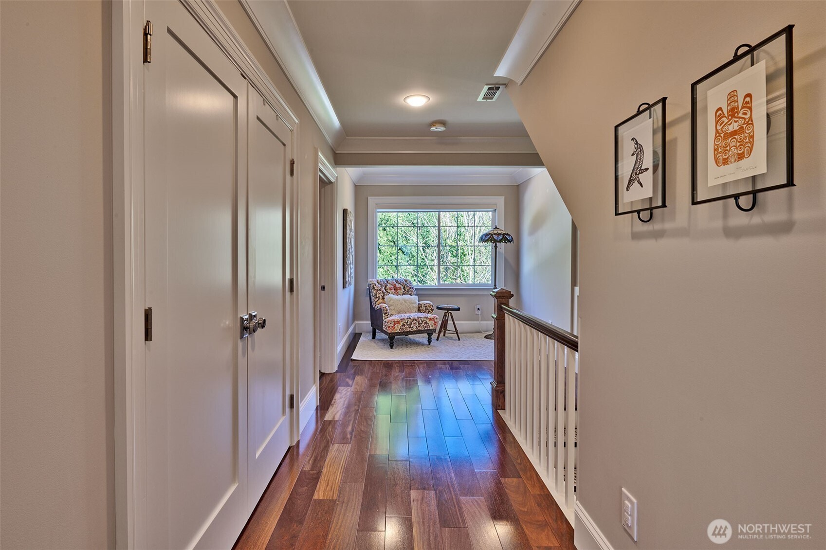 2736 34th Avenue S, Seattle, WA 98144-5561