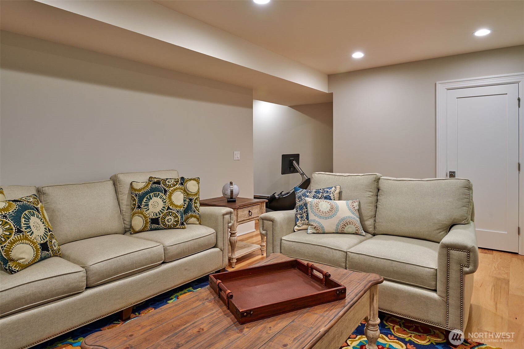 2736 34th Avenue S, Seattle, WA 98144-5561