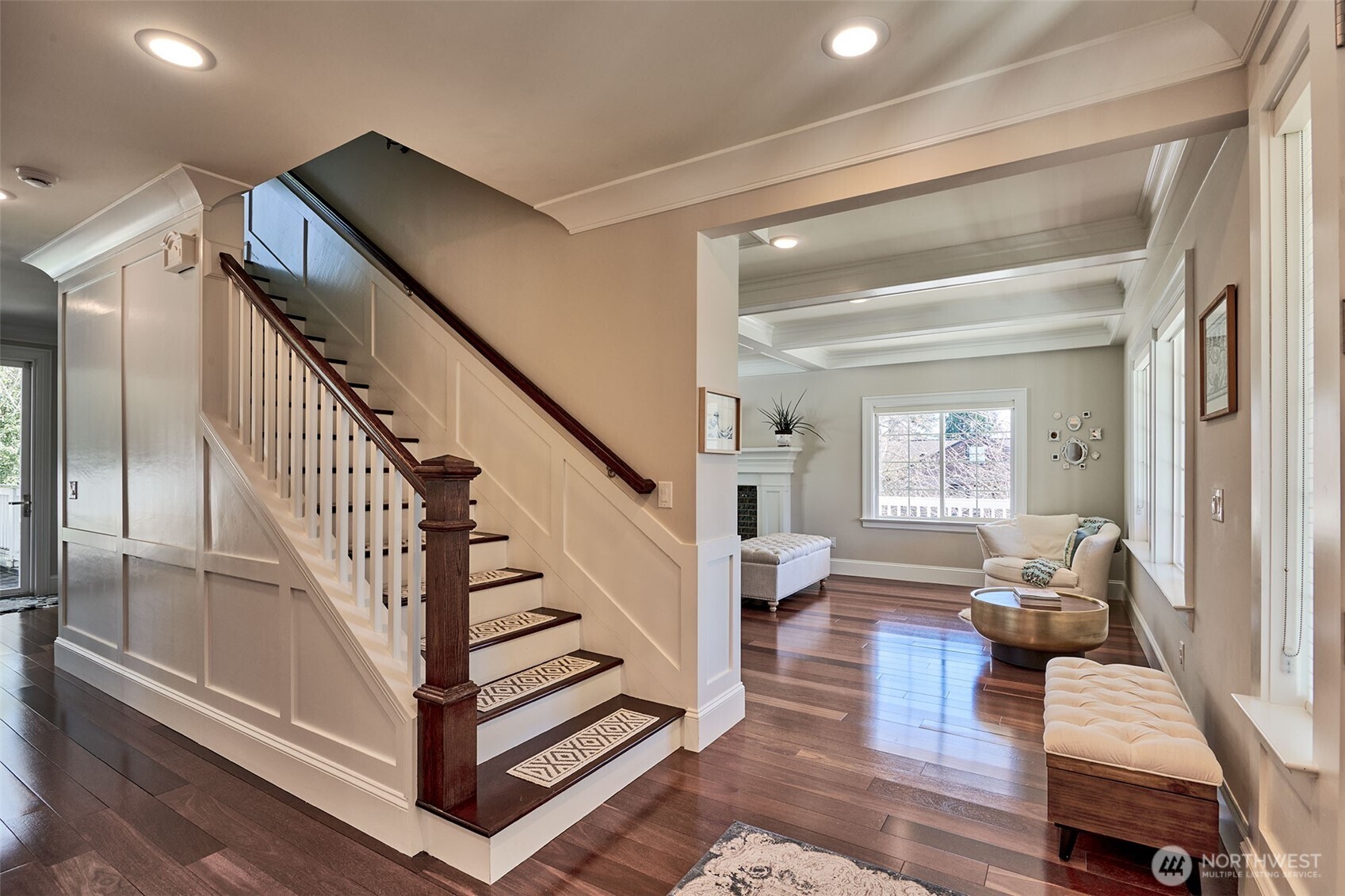 2736 34th Avenue S, Seattle, WA 98144-5561
