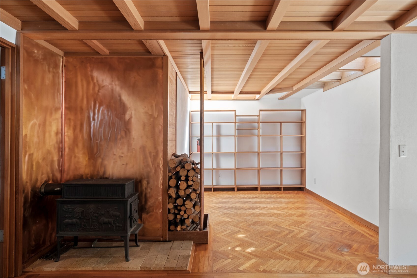 17040 Agate Street NE, Bainbridge Island, WA 98110