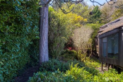 17040 Agate Street NE, Bainbridge Island, WA 98110 - Photo 32