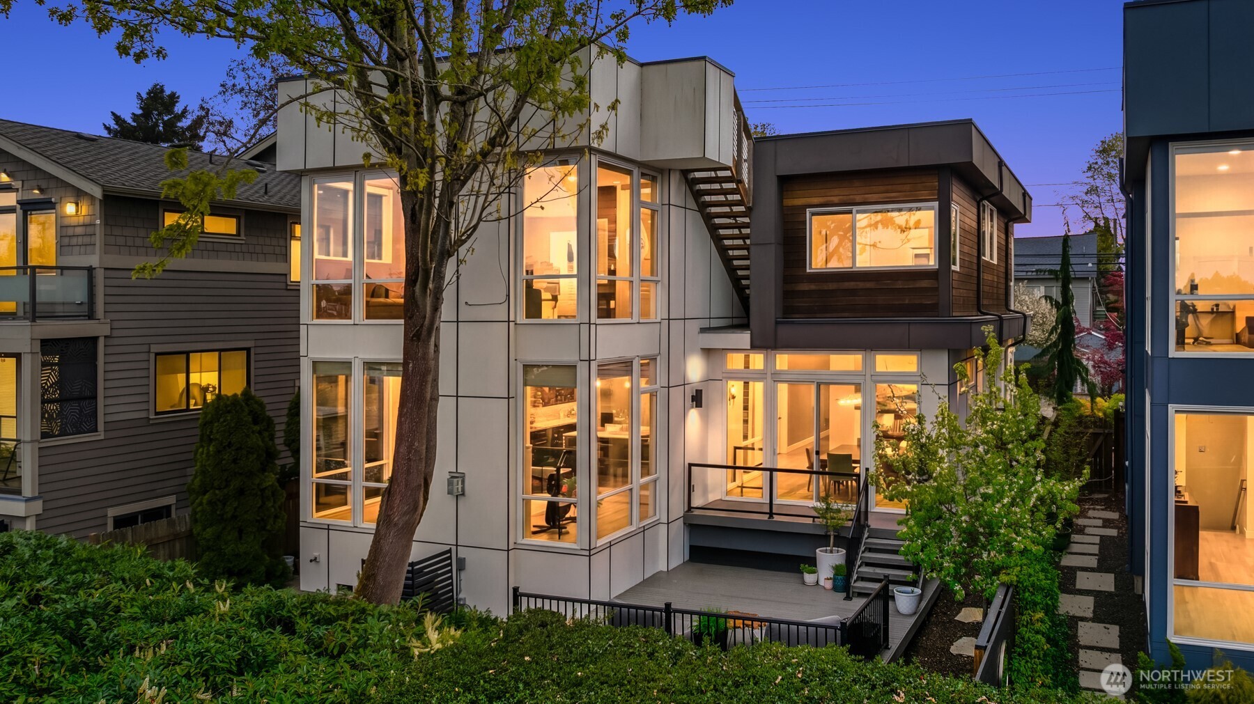1115 30th Avenue S, Seattle, WA 98144