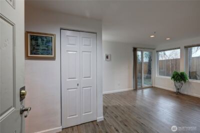 26335 116th Avenue NE #H105, Kent, WA 98030 - Photo 3