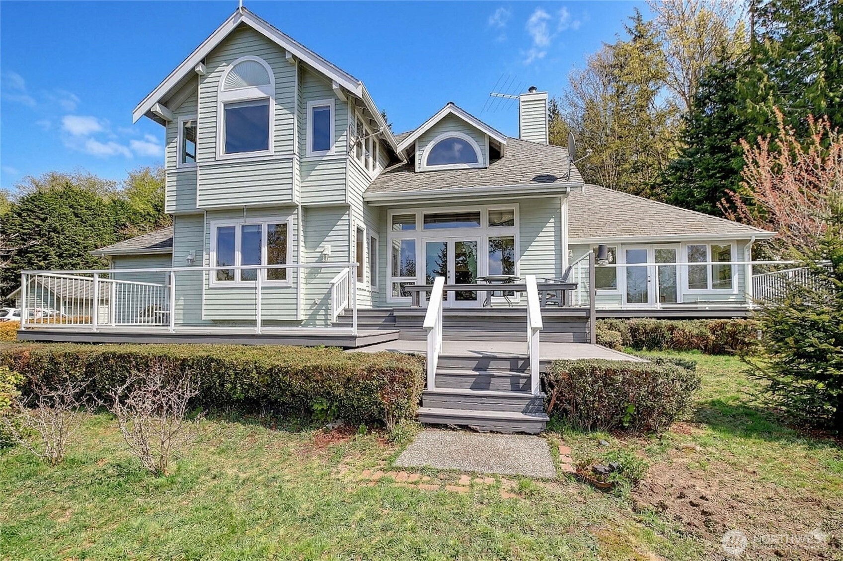 4193 S Camano Drive , Camano Island, WA 98282