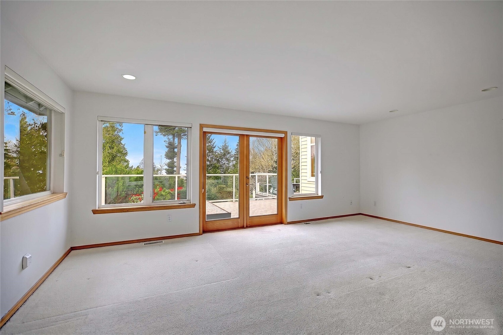 4193 S Camano Drive , Camano Island, WA 98282