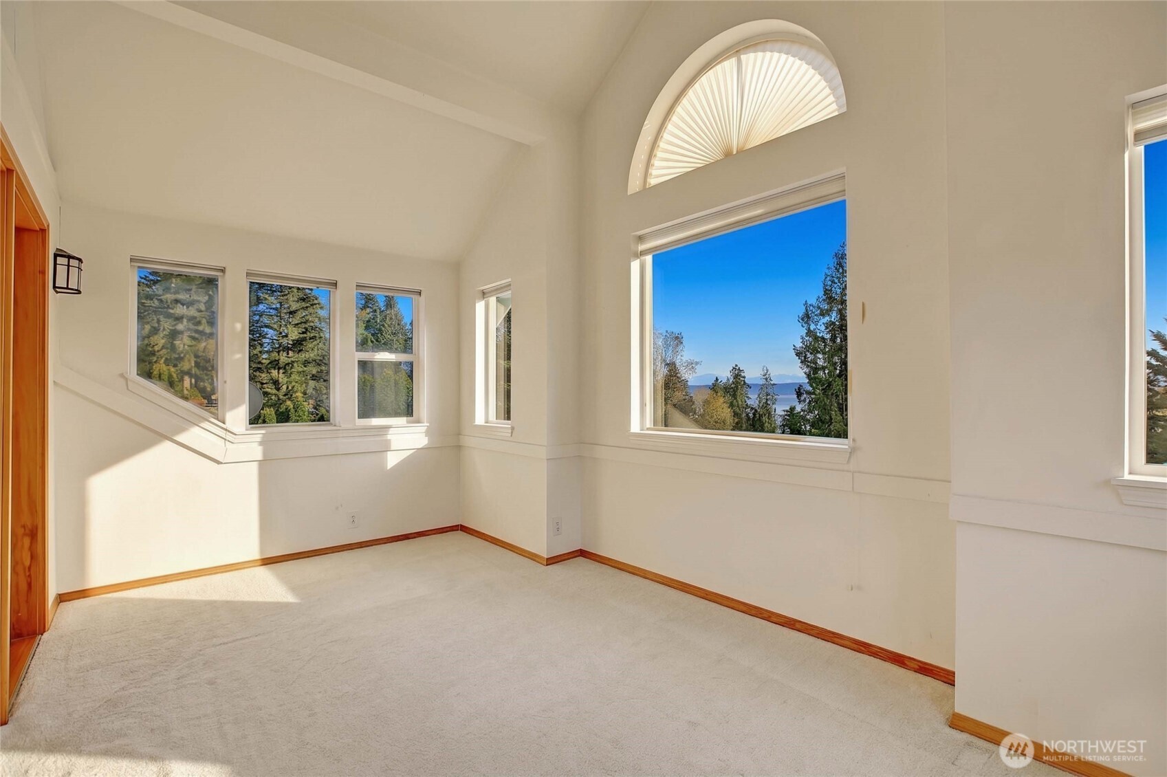 4193 S Camano Drive , Camano Island, WA 98282