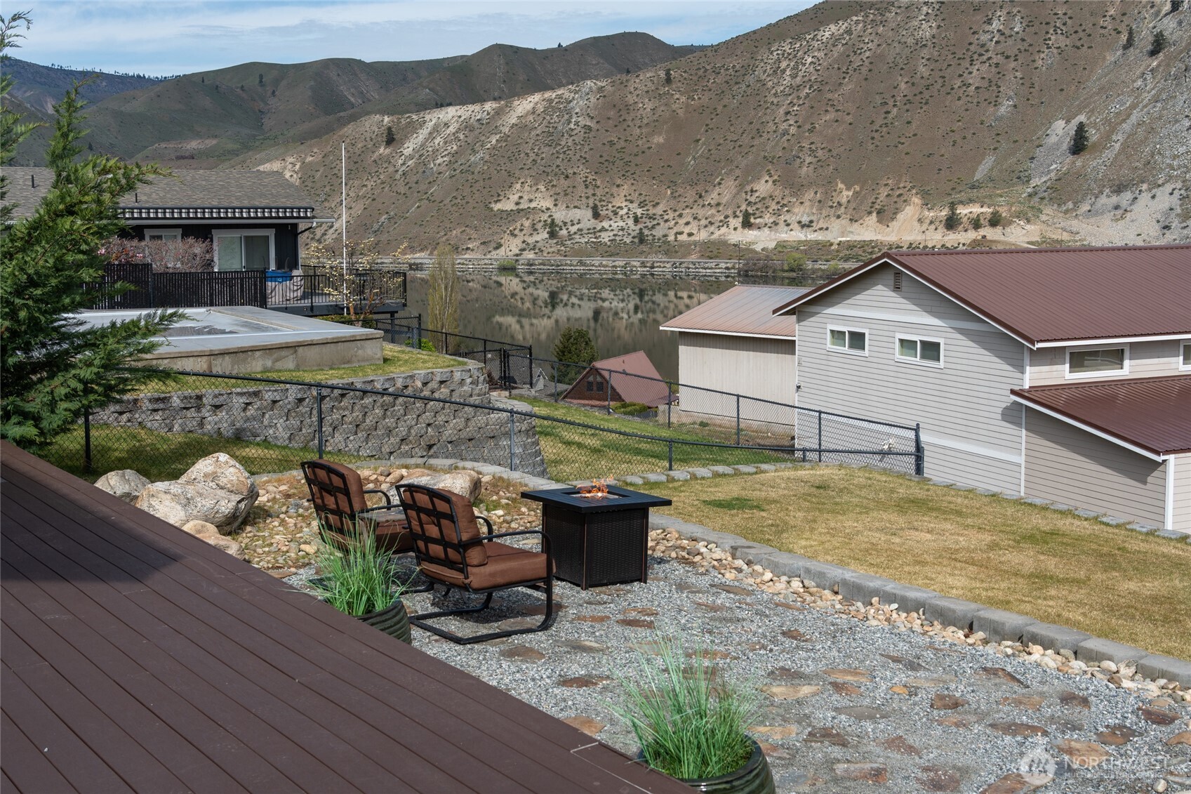 215 W Marine View Place , Orondo, WA 98843