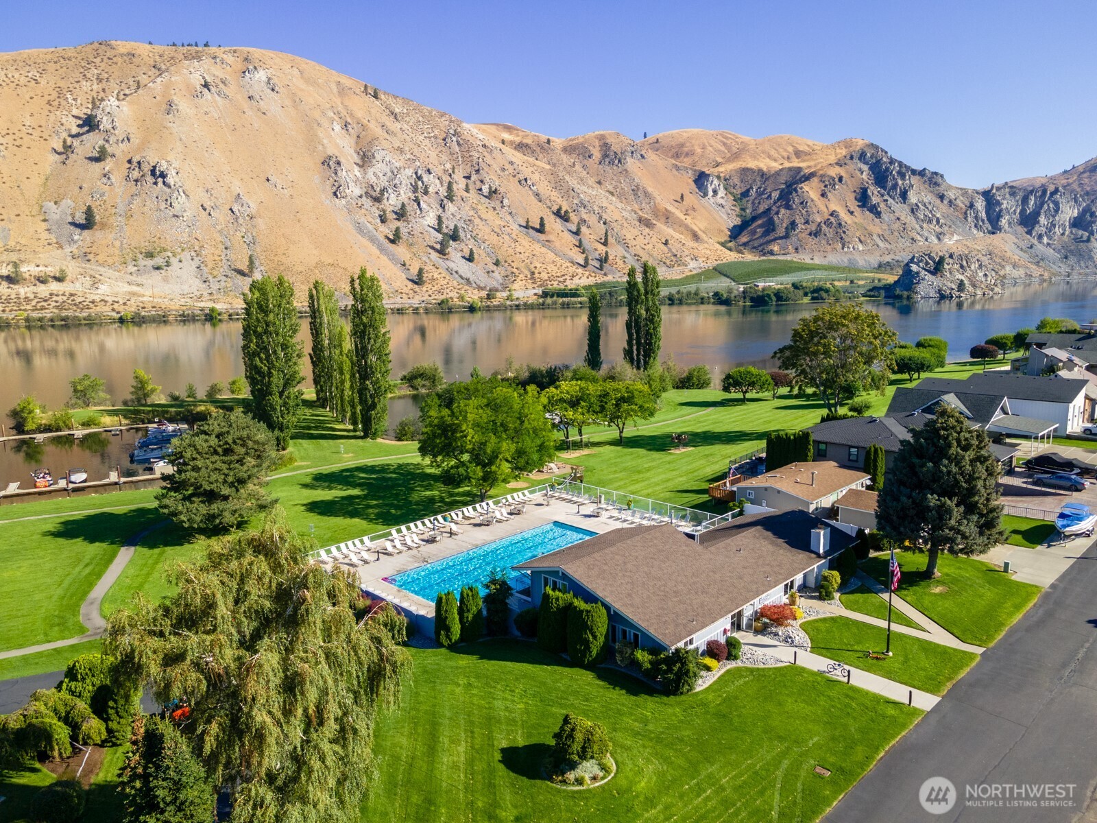 215 W Marine View Place , Orondo, WA 98843