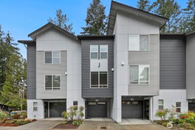 13117 3rd Avenue SE #J2, Everett, WA 98208 - Photo 1
